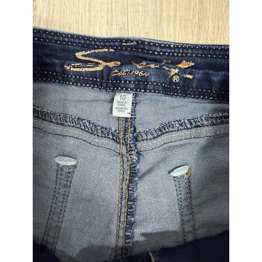 Seven7 Women’s Dark Wash Denim Shorts Size 10 Cuffed Stretch Jean Shorts - Picture 5 of 11